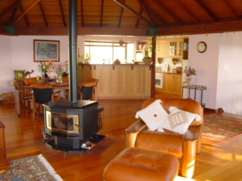 11A Bay View Crescent, Blackwall NSW 2256