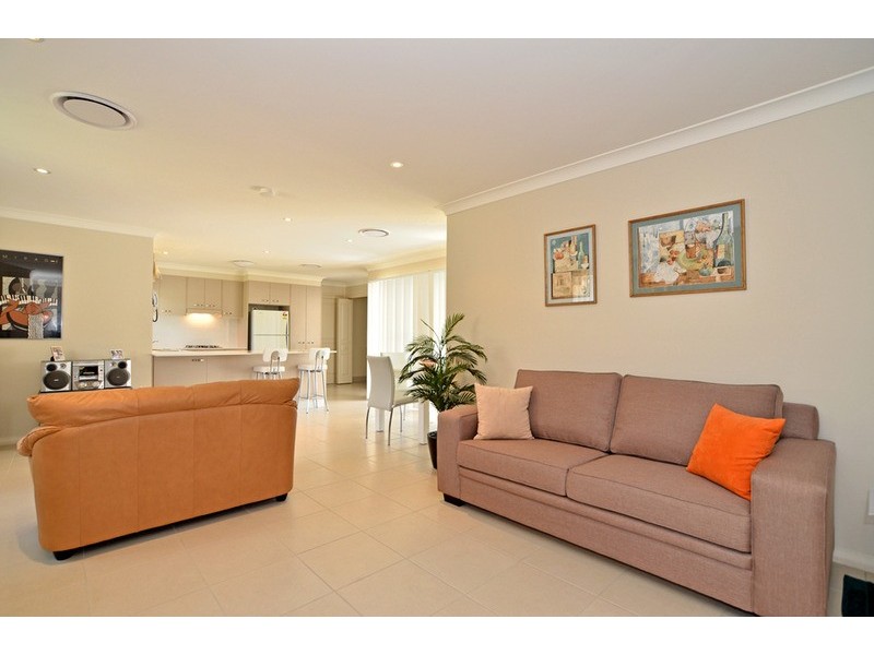 2/7 Farnell  Road, Woy Woy NSW 2256