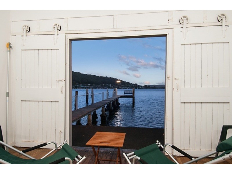 62 Daley  Avenue, Daleys Point NSW 2257