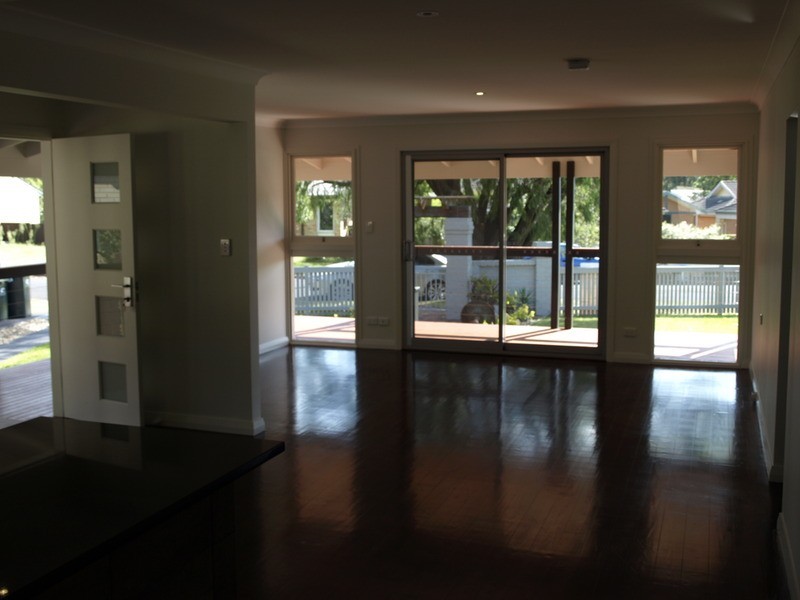 7 Macleay Avenue, Woy Woy NSW 2256