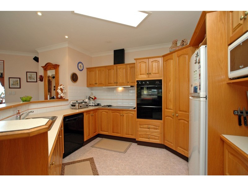 10 Taylor Street, Woy Woy Bay NSW 2256