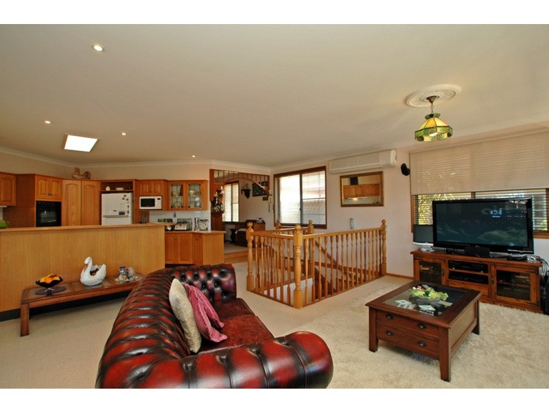 10 Taylor Street, Woy Woy Bay NSW 2256