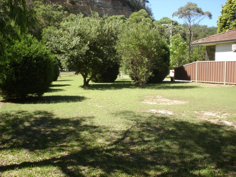 4 Wyalong Road, Blackwall NSW 2256