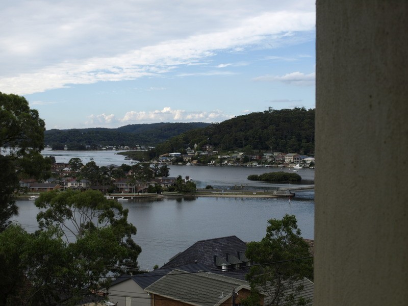 61 Daley Avenue, Daleys Point NSW 2257