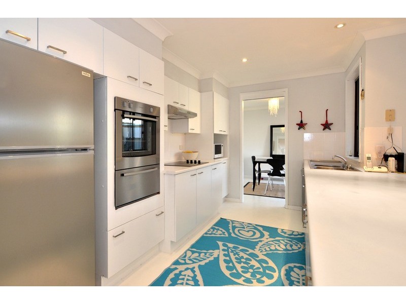 2 Kylie  Close, Bensville NSW 2251