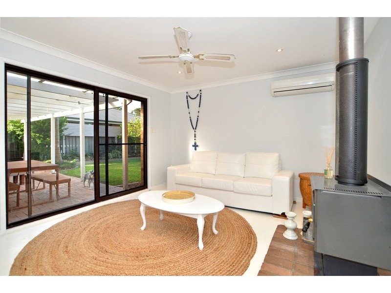 2 Kylie  Close, Bensville NSW 2251