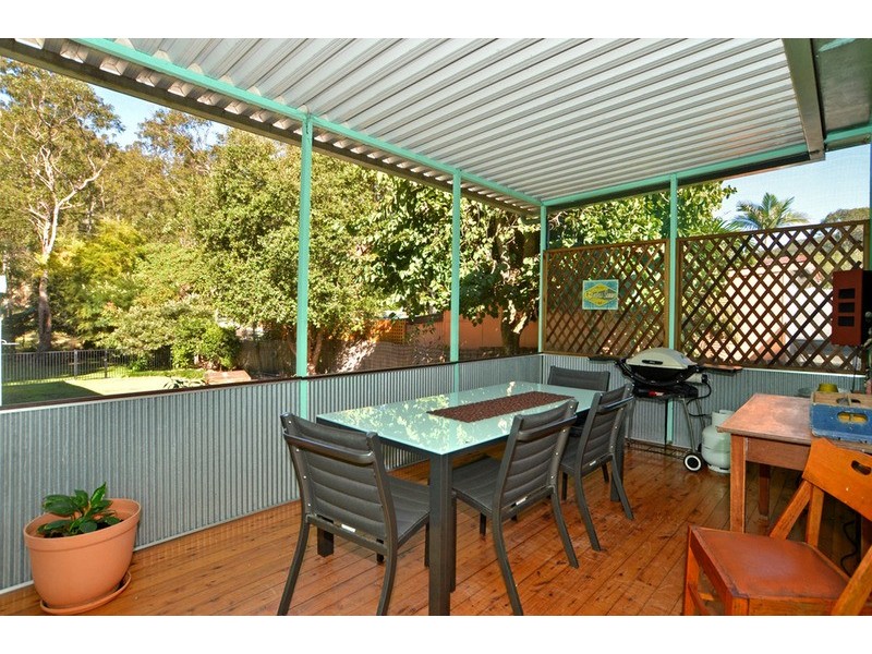 13 Cowper Road, Umina Beach NSW 2257