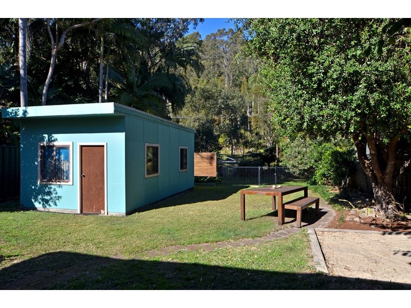 13 Cowper Road, Umina Beach NSW 2257