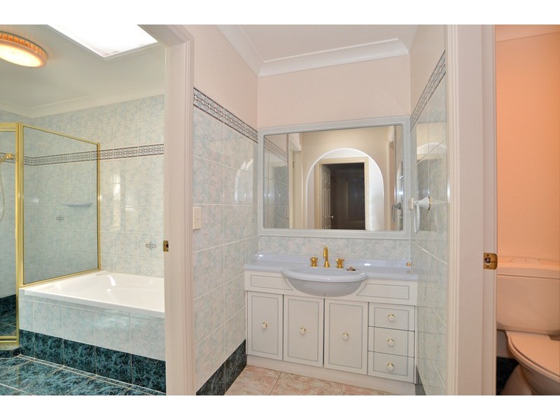 15 helmsman Boulevard, St Huberts Island NSW 2257