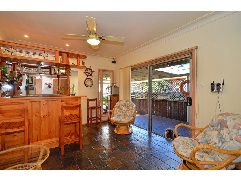 16 Inkerman Avenue, Woy Woy NSW 2256