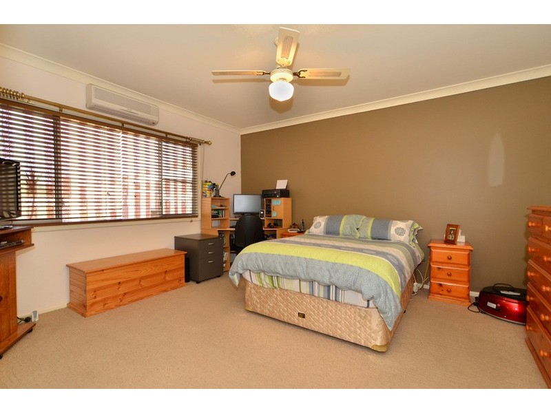 16 Inkerman Avenue, Woy Woy NSW 2256