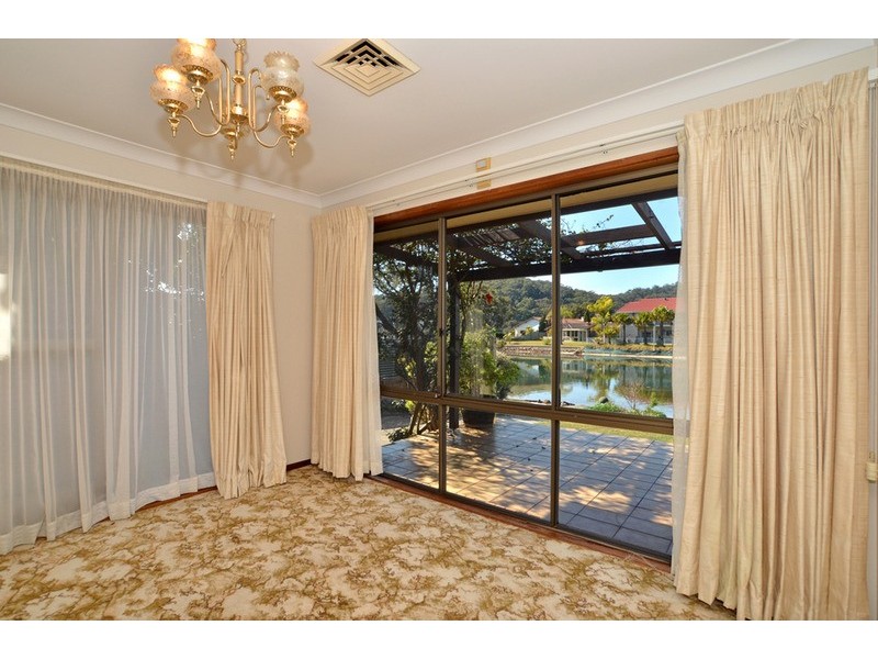 25 Nautilus Crescent, St Huberts Island NSW 2257