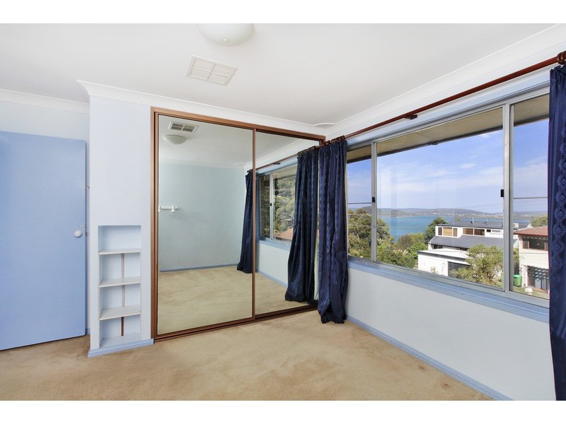 34 Sandstone Crescent, Tascott NSW 2250