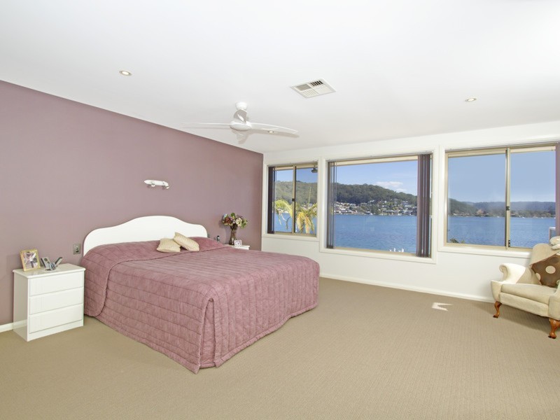 10 Mercator  Parade, St Huberts Island NSW 2257