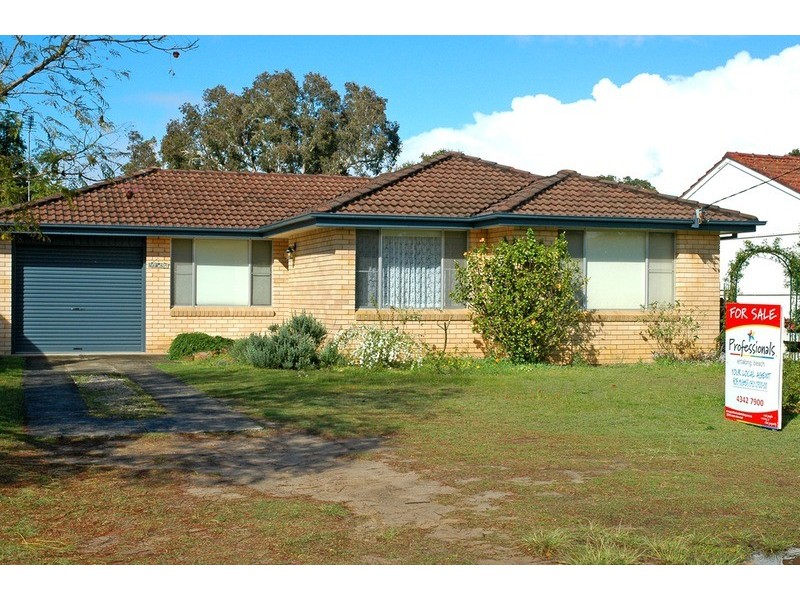 54  Gwendolen  Avenue, Umina Beach NSW 2257