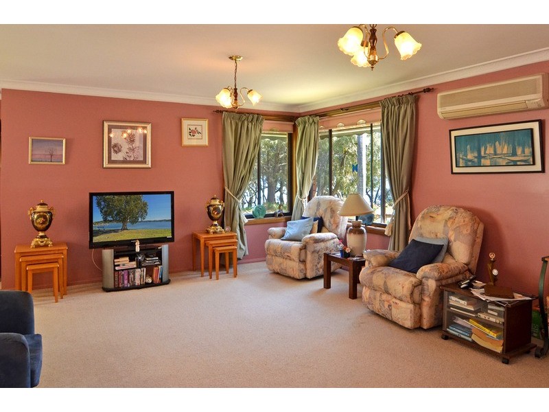 1/15 Weatherly  Parade, St Huberts Island NSW 2257