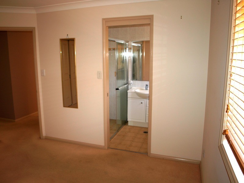 2/24-26 Barrenjoey  Road, Ettalong Beach NSW 2257