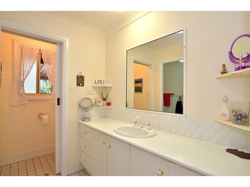 2/76 Rickard  Road, Empire Bay NSW 2257