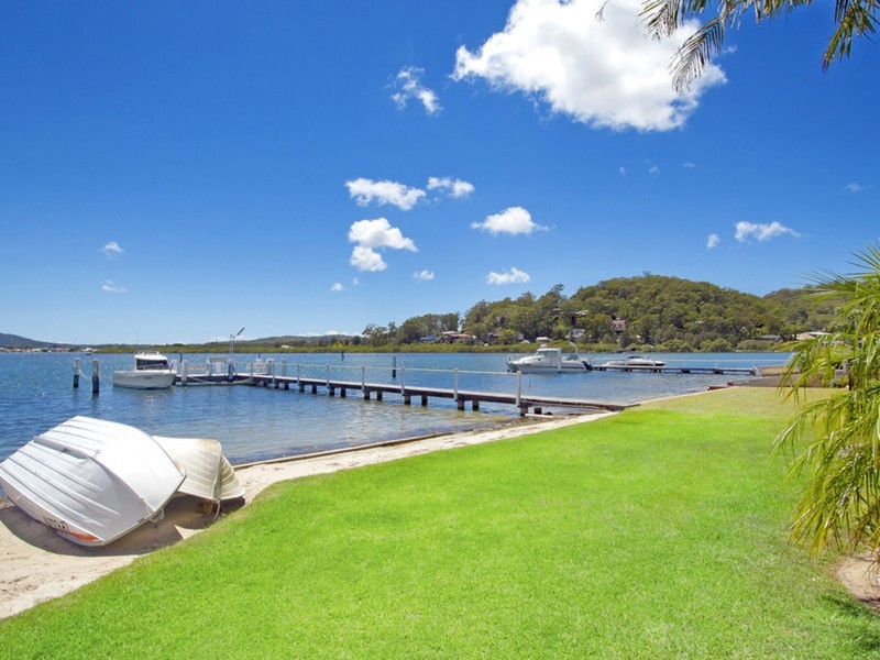 39 Nautilus Crescent, St Huberts Island NSW 2257