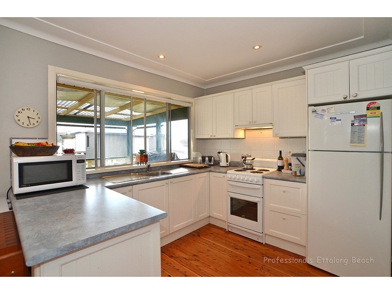 288 Burge  Road, Woy Woy NSW 2256