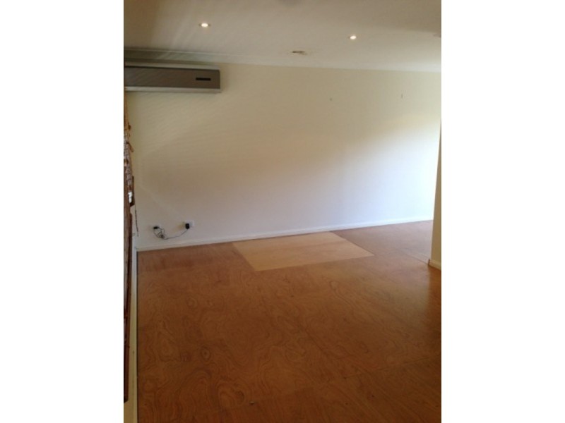 35 Castle Circuit, Umina Beach NSW 2257