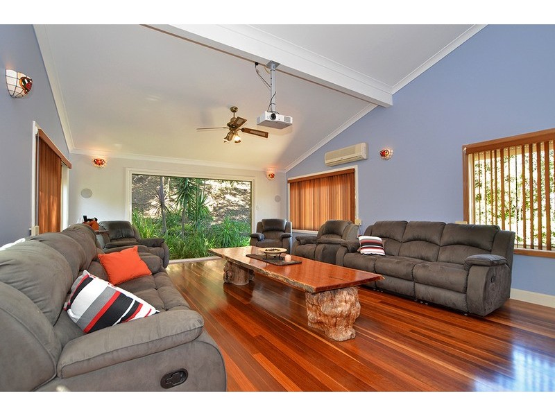 102 Taylor Street, Woy Woy Bay NSW 2256