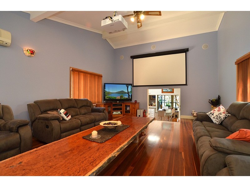 102 Taylor Street, Woy Woy Bay NSW 2256