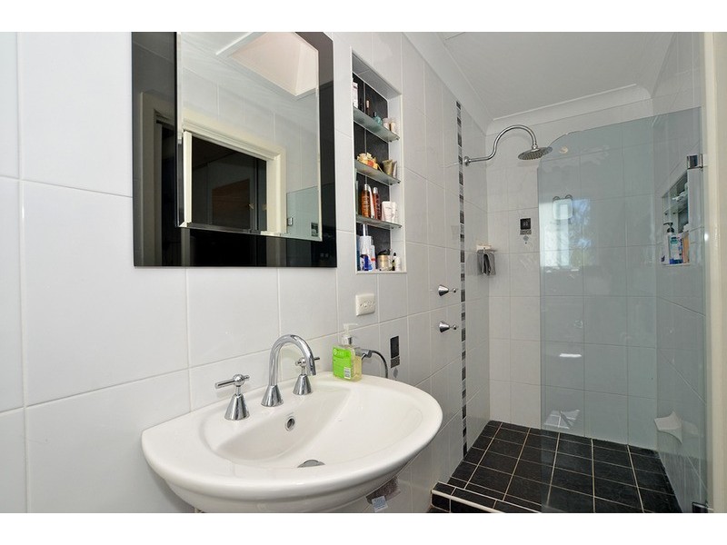 102 Taylor Street, Woy Woy Bay NSW 2256