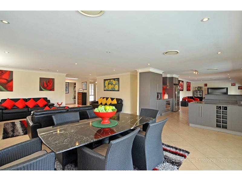 10 Salacia Close, St Huberts Island NSW 2257