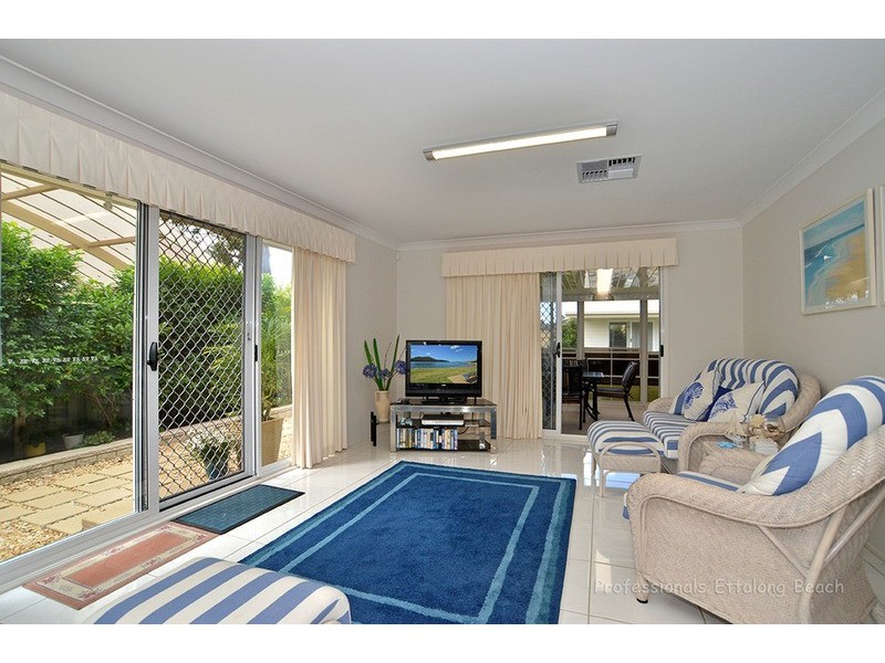 18 Lagoon  Street, Ettalong Beach NSW 2257