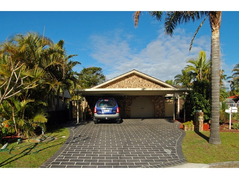24 Attunga Close, St Huberts Island NSW 2257