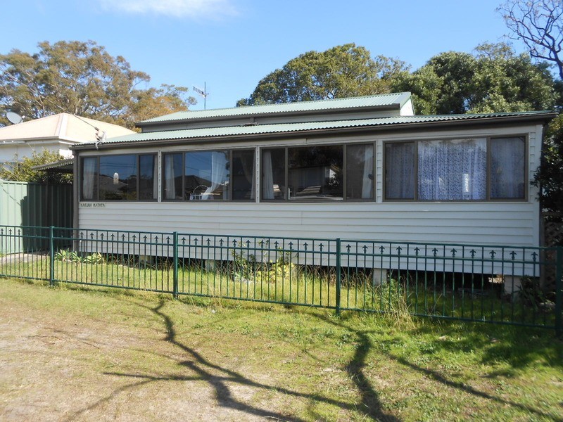 57 Banksia Street, Ettalong Beach NSW 2257