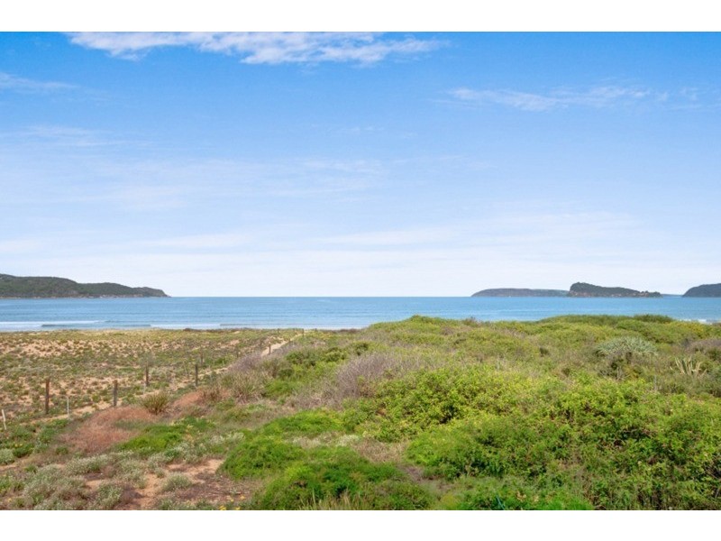 212 The  Esplanade, Umina Beach NSW 2257