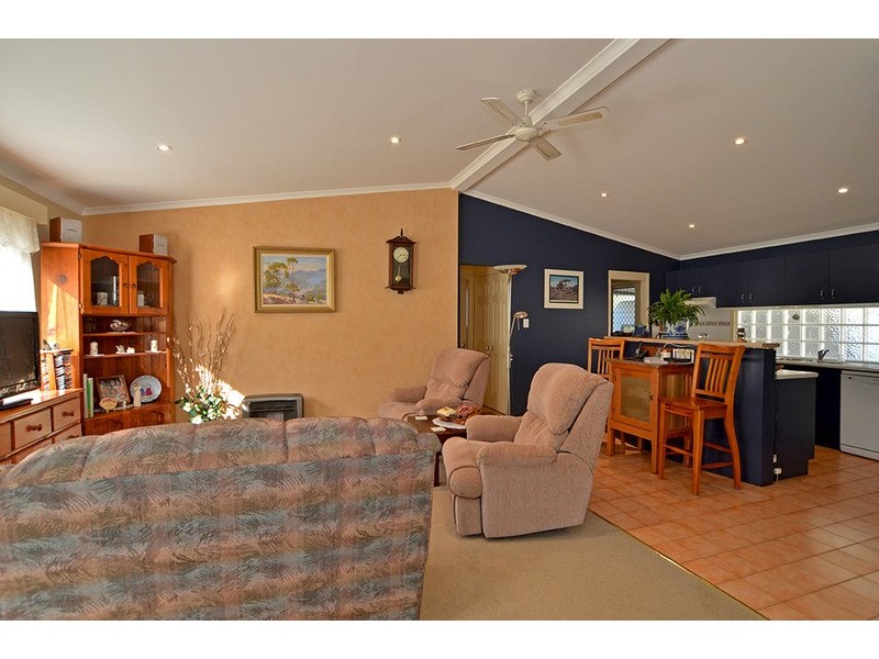 341/57 Empire Bay Drive, Kincumber NSW 2251