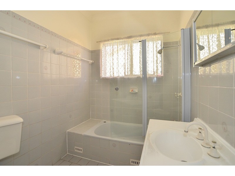 354 Ocean Beach Road, Umina Beach NSW 2257