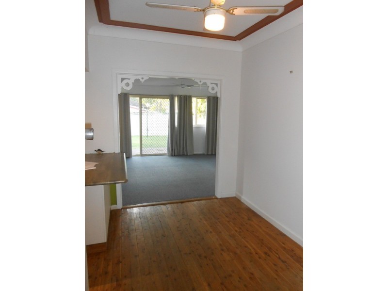 3 Beach Street, Ettalong Beach NSW 2257