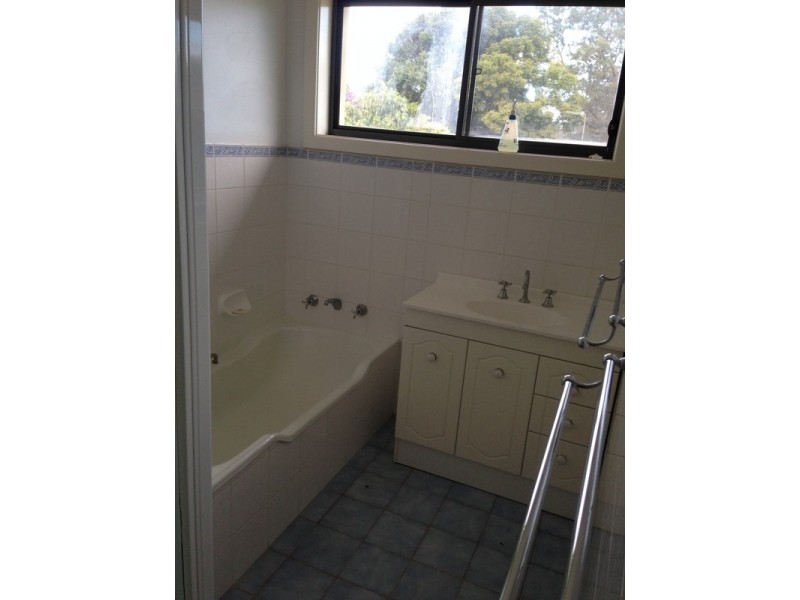 2/6 Haynes Avenue, Umina Beach NSW 2257