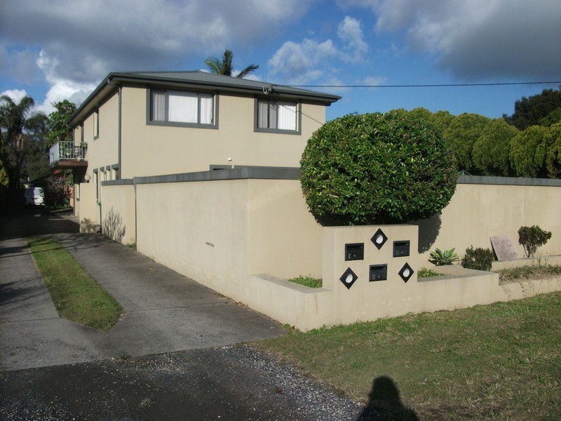 2/6 Haynes Avenue, Umina Beach NSW 2257