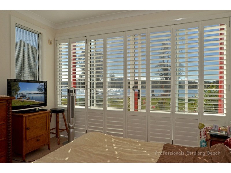 28 Shelly Beach  Road, Empire Bay NSW 2257