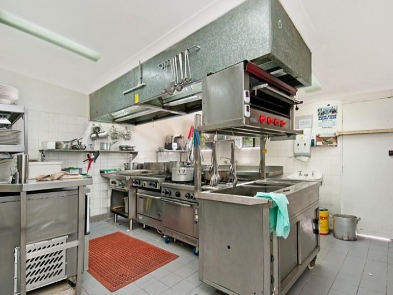345 Trafalgar Avenue, Umina Beach NSW 2257