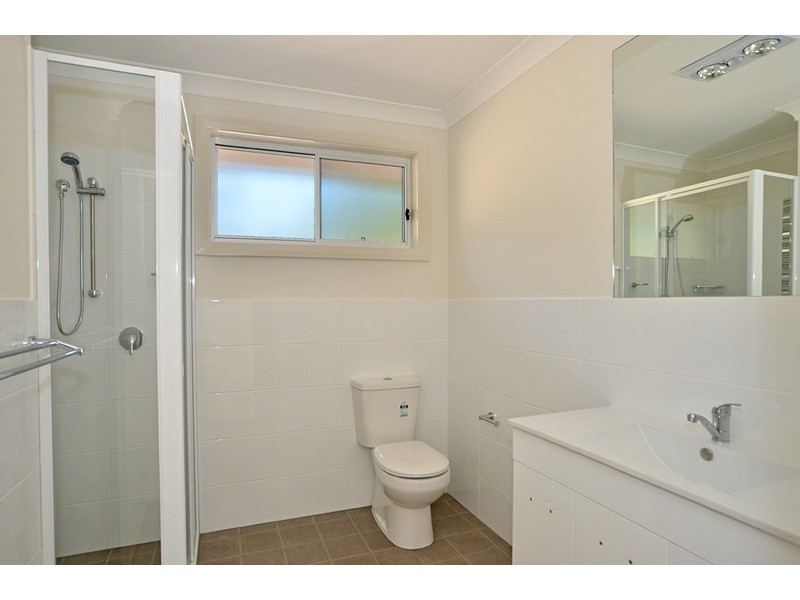 2/27 Memorial Avenue, Blackwall NSW 2256