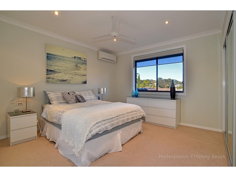 16 Cuttlefish Parade, St Huberts Island NSW 2257
