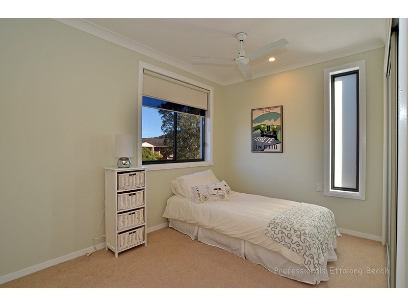 16 Cuttlefish Parade, St Huberts Island NSW 2257