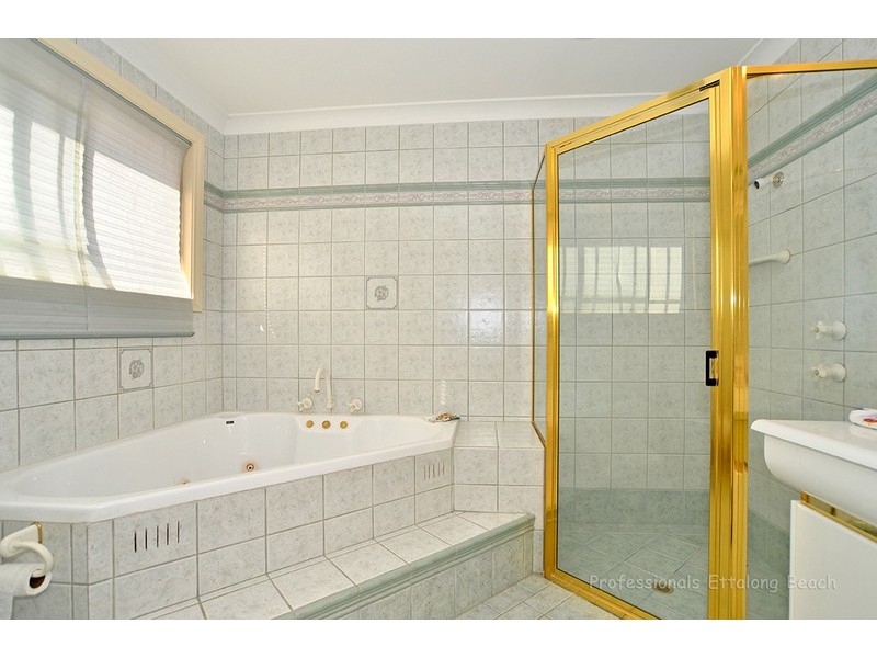 19 Cuttlefish Parade, St Huberts Island NSW 2257