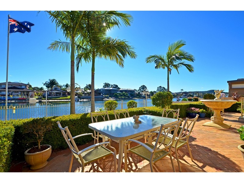 8 Salacia Close, St Huberts Island NSW 2257