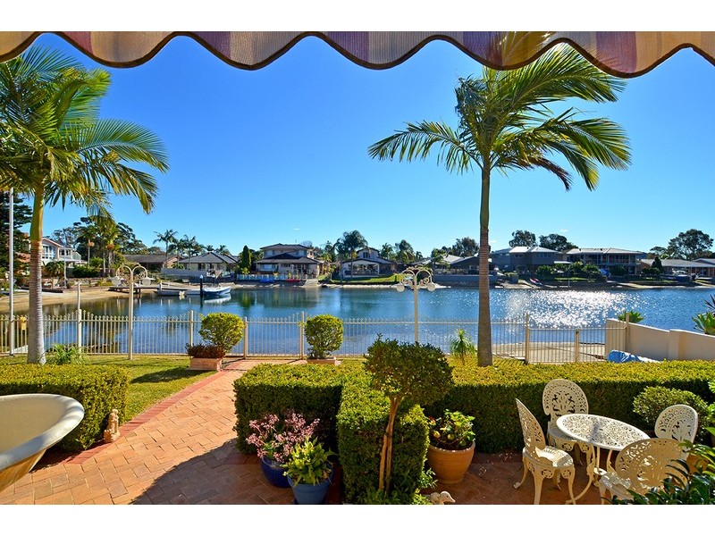 8 Salacia Close, St Huberts Island NSW 2257