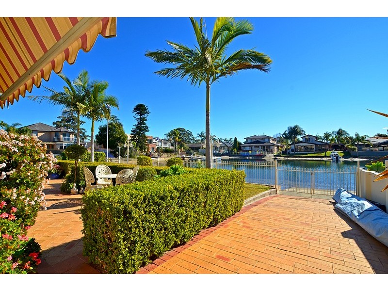 8 Salacia Close, St Huberts Island NSW 2257