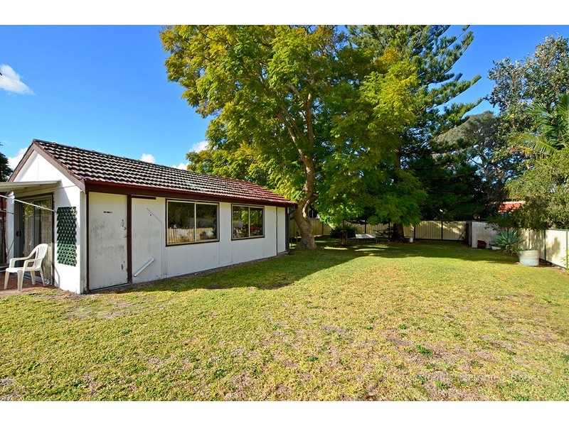 54 Moana Street, Woy Woy NSW 2256