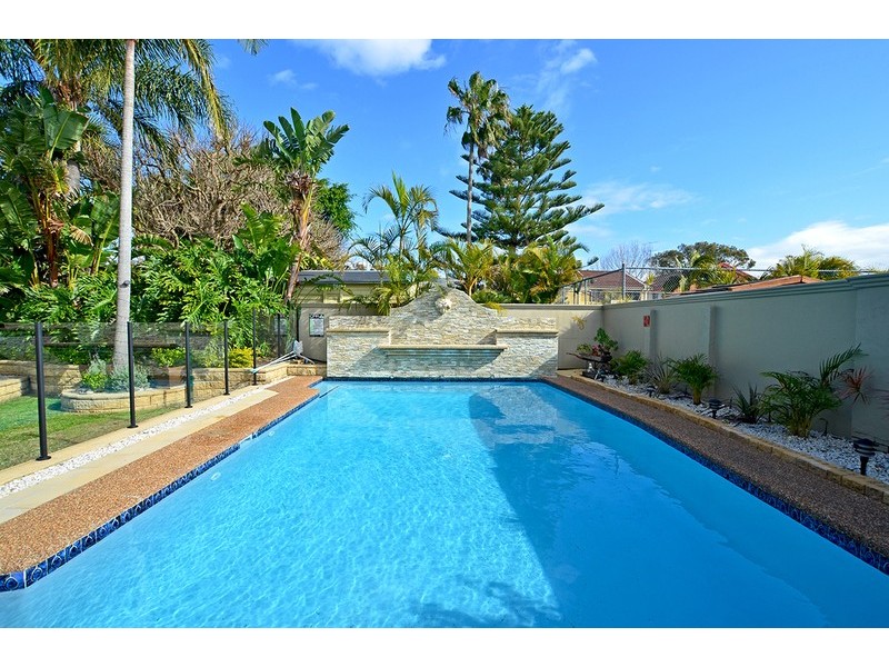 130 Helmsman Boulevard, St Huberts Island NSW 2257