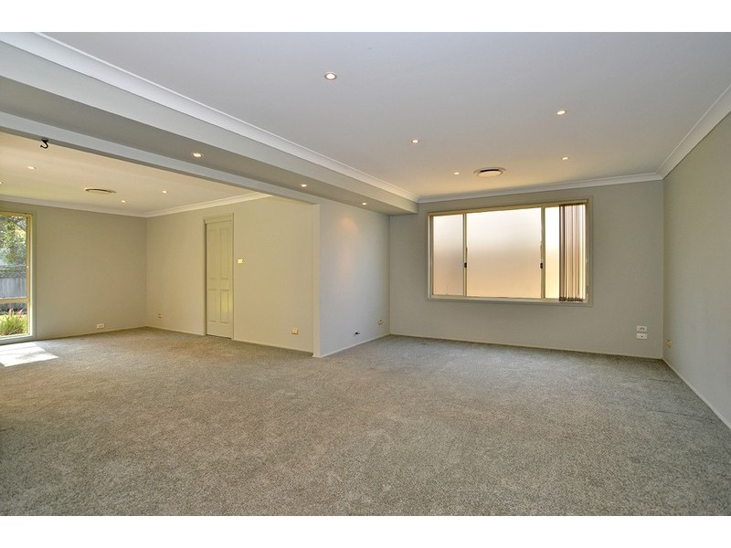 52 Singleton  Road, Point Clare NSW 2250